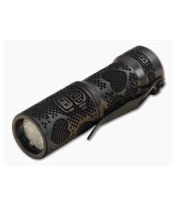 CWF Arcadian Robot Heart Engraved Black TRD Triple Emitter Quantum Dragon Titanium Flashlight (4500K) - CWF-082 1