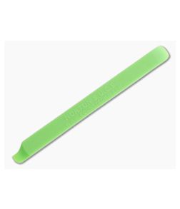Maratac CountyComm Norton's U.C.S. Universal Cleaning Stick Straight Neon Green Resin - MAR-083 1