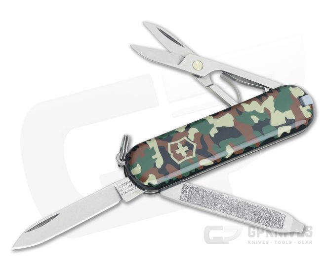 Victorinox Classic SD Swiss Army Knife Camouflage 0.6223.94-X2 - VN-0.6223.94-X2