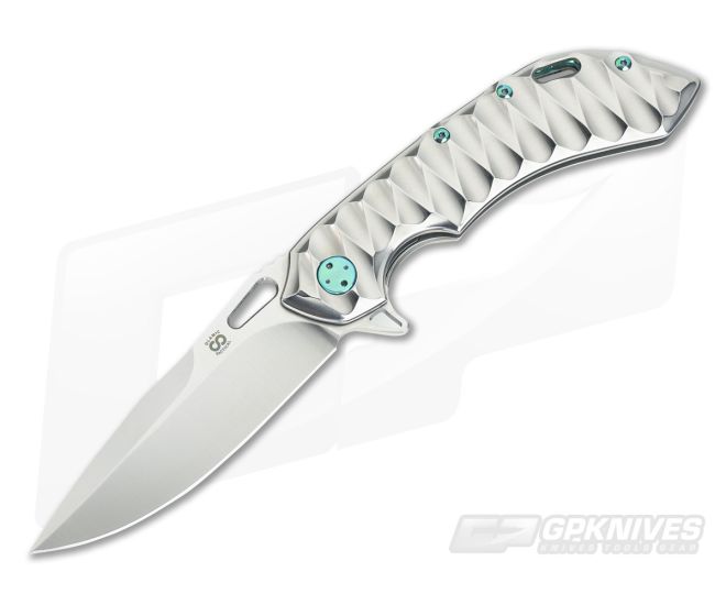 Olamic Cutlery Wayfarer 247 Scalloped High Polished Ti Satin M390 Flipper - CU-3558