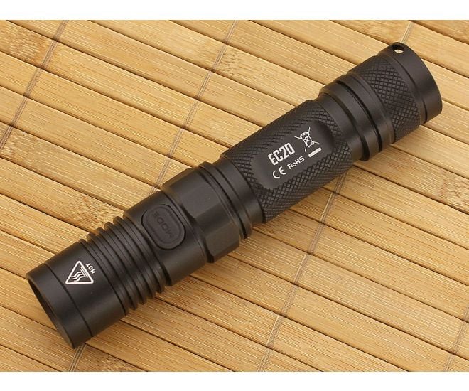 NiteCore EC20 960 Lumen LED Flashlight - NC-EC20