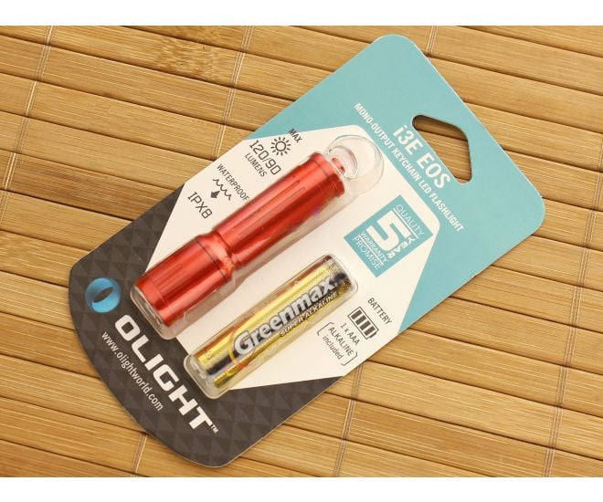 Olight i3E EOS Red Keychain Flashlight AAA Battery - OL-I3E-RED