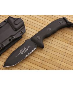 Microtech Currahee Black Tanto Serrated