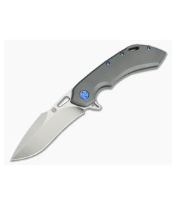 Olamic Cutlery Wayfarer 247H Darkblast Titanium Harpoon Satin M390 Flipper