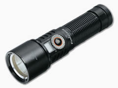 fenix adjustable focus flashlight FD41 | 360 Rotary Spot/Flood | Tail + Side Switch | 340m The dual LED design and magnetic pocket clip allow for simple placement and illumination in tight spots Fenix FD30 Focus Flashlight -